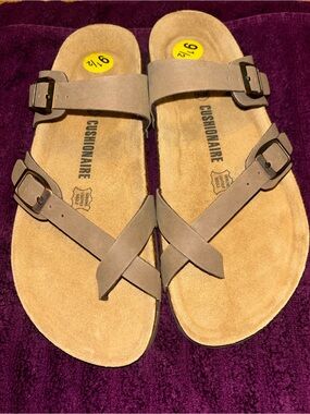 Cushionaire Taupe Crisscross Buckle Sandals